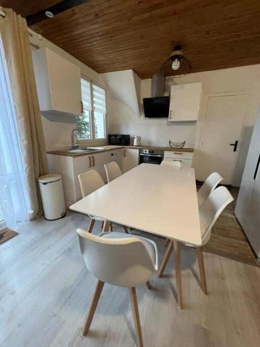 Appartement Style Chalet Standing 2 A 6 Personnes La Bourboule Dış mekan fotoğraf