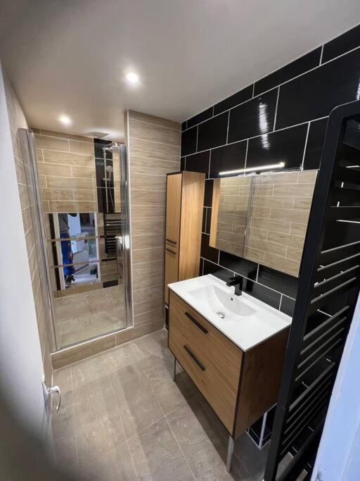 Appartement Style Chalet Standing 2 A 6 Personnes La Bourboule Dış mekan fotoğraf